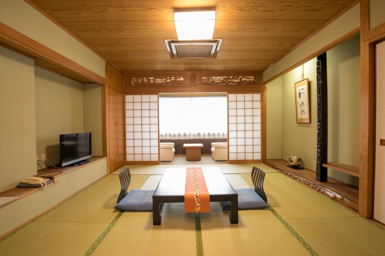 Hotel Takasago Kōchi Camera foto